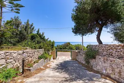 Image de Sea view villa with garden near Marina di Novaglie