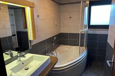 Image de apartment in typical chalet, large balcony / terrace