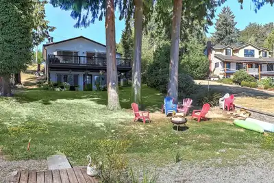 Image de Karmen's Lake Cottage A2