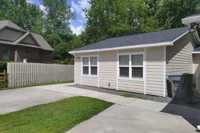 Image de Low $, safe, clean 2b/1ba, S. E Charlotte, 28226, ext. stay Ok, pets Ok, Discounts