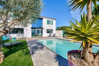 Image de Villa pour 10 avec piscine, La Flotte en Ré