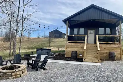 Image de Bourbon Barrel Cottages #3 on Ky. Bourbon Trail