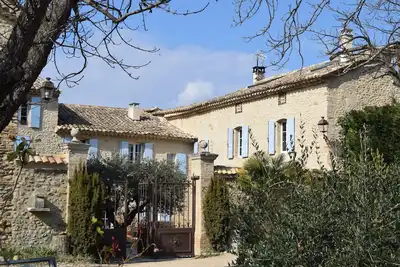 Image de Gite Le Figuier- La Roseraie du Val’Ensoleillé