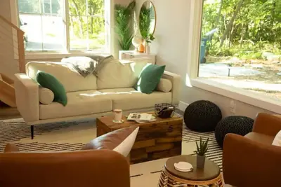 Image de Modern Wooded Getaway By The Beach