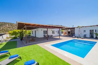Image de Cubo's Casa Rural Marifran / Piscine privée / Climatisation