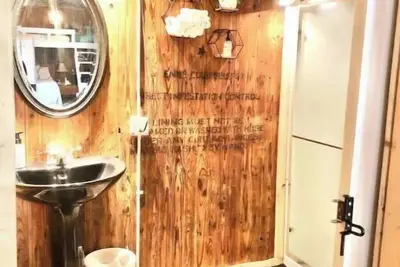 Image de The Santa Fe Boxcar