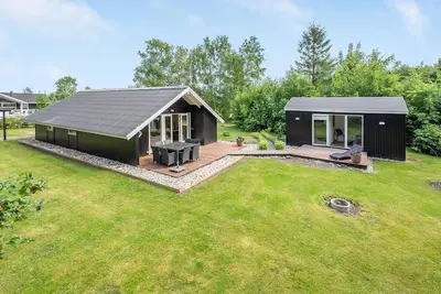 Image de Superbe maison à Oksbøl avec sauna