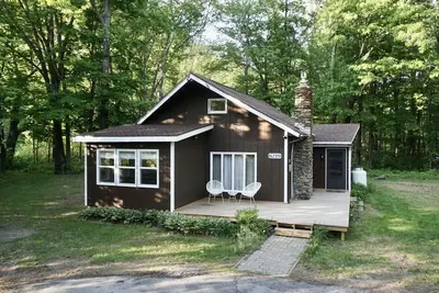Image de Ski-Hike-Relax! Remodeled cottage with White River access in the Green Mountains