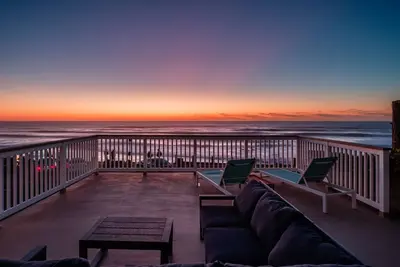 Image de Oceanfront at Windansea Beach- Ac, Private Oceanfront Deck, Parking!