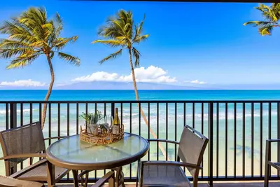 Stunning oceanfront view with Maui-inspired design