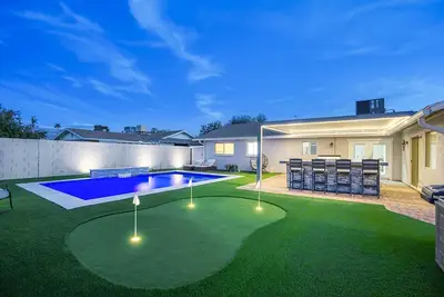 Image de Holiday Oasis New Pool Hot Tub Putting Green
