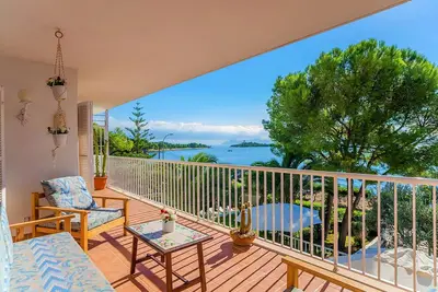 Bell Punt - House at 150 m from Golf Alcanada