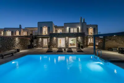 My Rental Homes - Villa Cocoon just a few minutes by foot from Delfini beach