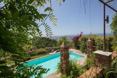 Image de My Rental Homes - La Rocca di Monteggiori with private pool, garden and terrace
