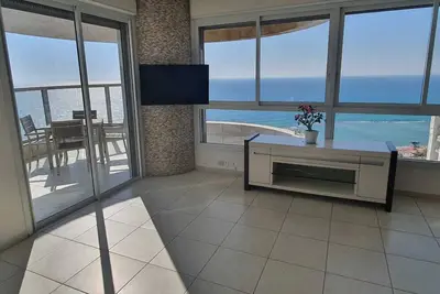 Image de Spacious apartment, view the sea from every window