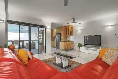 Image de An abode on Abbott - In the heart of the city