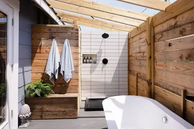 Image de The House of Kai, 1 Block From The Beach