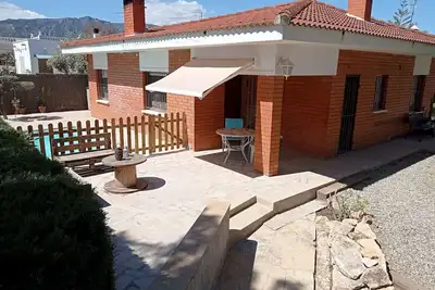 Image de Villa de Charme avec Jardin, Barbecue et Proche Plages sur la Costa Dorada