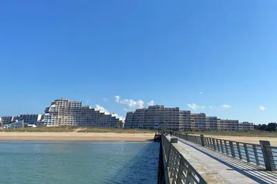 Image de Appartement bord de mer avec balcon et parking