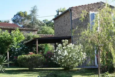 Image de Romantic tower house for two on the La Grange winery