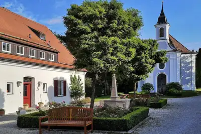 Image de Ferienwohnung Gutshof in Seenähe