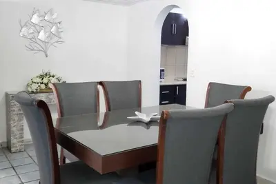 Image de Beach Prime and Cozy Apartment 5 Min walk to the Beach
