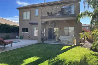 Image de Seasonal Or Long Term! Comfortable personalized family home!