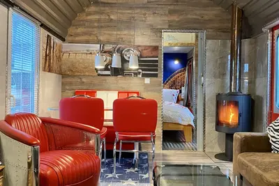 Image de Track 2, wagon with oven, optionally with sauna and whirlpool