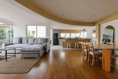 Image de w* | Radiant Penthouse with Terrace in Condesa