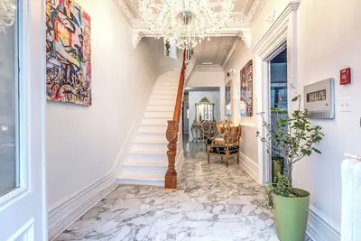 Image de Old Mtl Upscale Boutique Mansion 8 Full Insuite Bdr