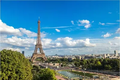 Image de 4 bed 3 bath in Champs Elysees with Air-Conditioning