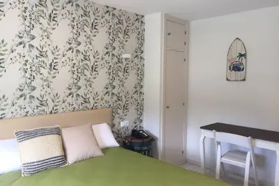 Image de H. Doble Standard - Une Chambre Hôtel, Couchages 2