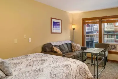 Image de As222: Ski-In/Ski-Out Luxury Studio in Snowshoe