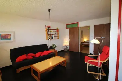 Image de Au pied des commerces, Rez-de-chaussée, balcon, télévision, casier à ski, 55m², Auris en Oisans