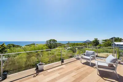 Image de Oceanview Loft by Peppy Beach Retreats® (6 Adults), Oceanview Loft