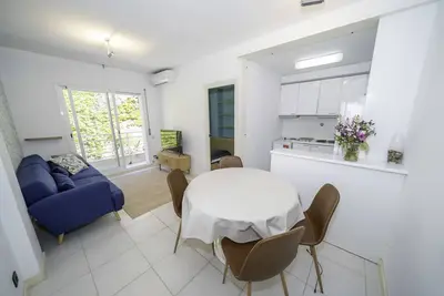 Image de Nautic 2 2 minutes from the beach, A\/C P