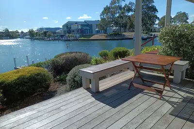 Image de 'The View' 🌞 @Captains Cove Waterfront