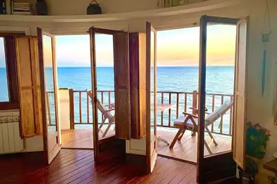 Romantique. Duplex unique sur la mer. Couples ou familles