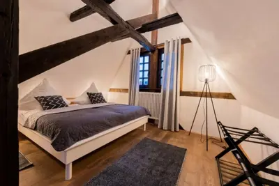 Image de Exceptional overnight stay in a fortified tower