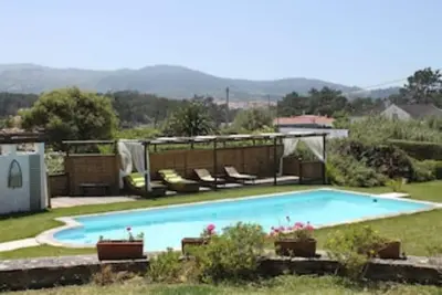 Image de Villa with private pool. Calm area. Large garden. 2km to closest beach in Sintra