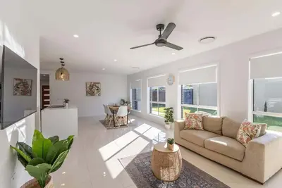 Image de Lavender & Olive - Modern, Stylish, Light & Airy