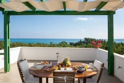 Image de Beachfront Villa SeaShell Superior