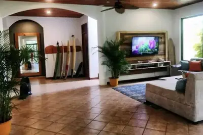 Image de Come stay at a one of a kind Costa Rica home in Marbella