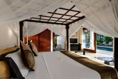 Image de Ob3003-Full Service 3Bedroom Villa in Oberoi
