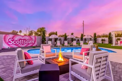Image de New - Dollhouse - Heated Pool, 5 Mins from Old Town Scottsdale!