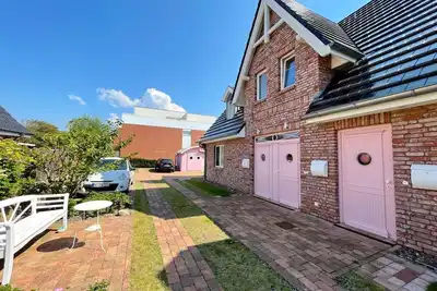 Image de Vacation apartment Haus Dünenrose Whg 3 with balcony