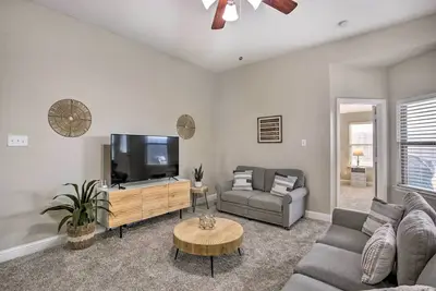 Image de Private Yard & Grill: Greenville Vacation Rental