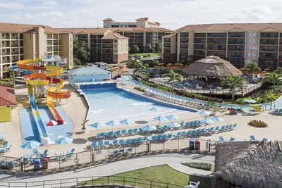 Image de Minutes from Orlando theme parks and attractions -Family sized villa in a resort