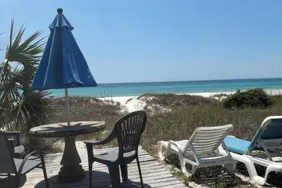 Image de Beach house - Cottage with the Gulf of Mexico as your backyard