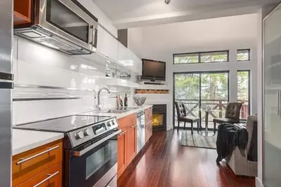 Image de Cozy Condo Tranquility at Alta Lake